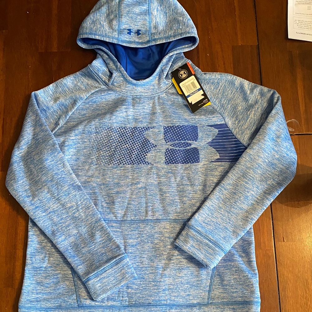 Under Armor sweatshirt